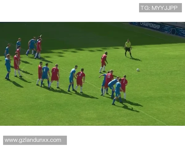 足球明星安琪的个人资料与职业生涯全解析