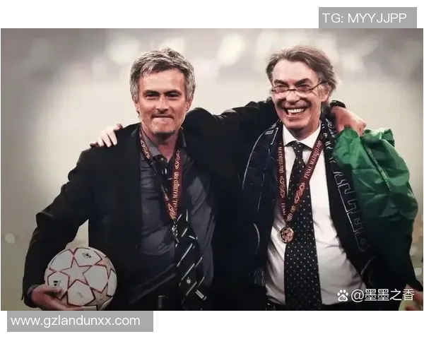 足球明星大聚会盛况揭秘聚焦球场传奇与友谊的精彩瞬间