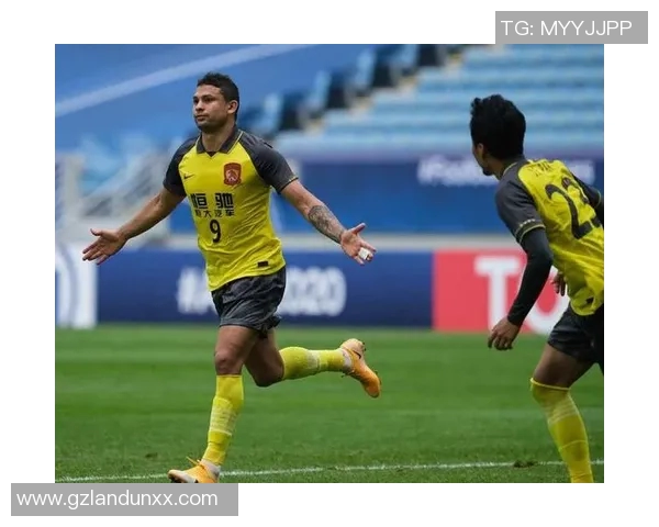 足球明星们如何看待艾克森的表现与贡献分析 足球明星们如何看待艾克森的表现与贡献分析